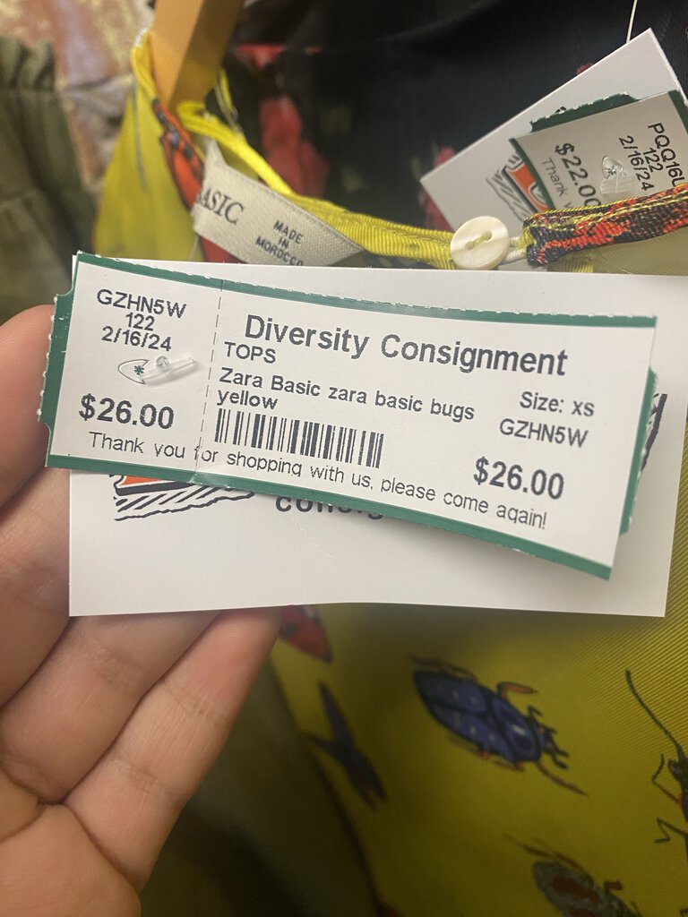 Zara Basic Bugs Print Top Size XS