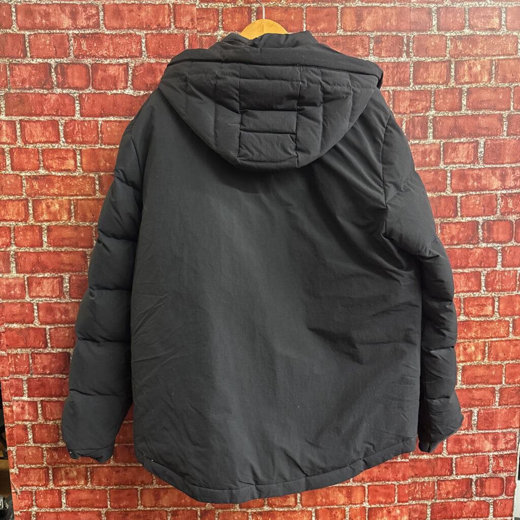 Puma Black Puffer Jacket Men’s Size M