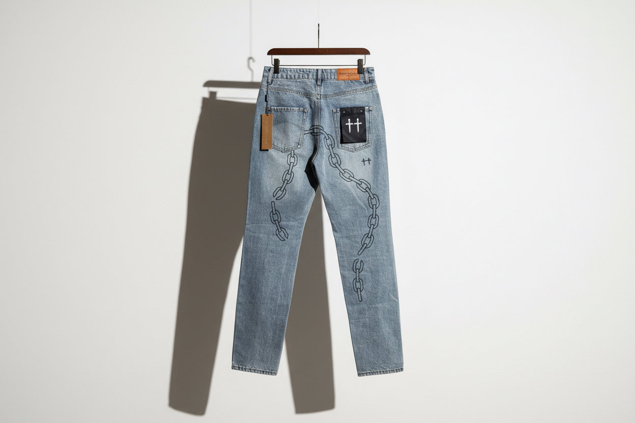 NWT Saint Morta Blue Jeans W/ Chain Men’s Size 30