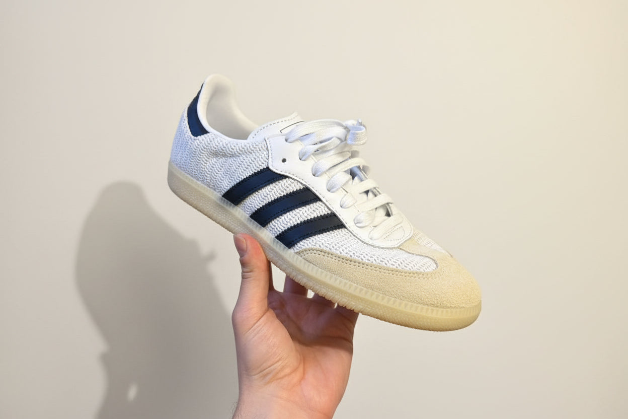 New Adidas Samba OG White Blue Stripes Size 9M