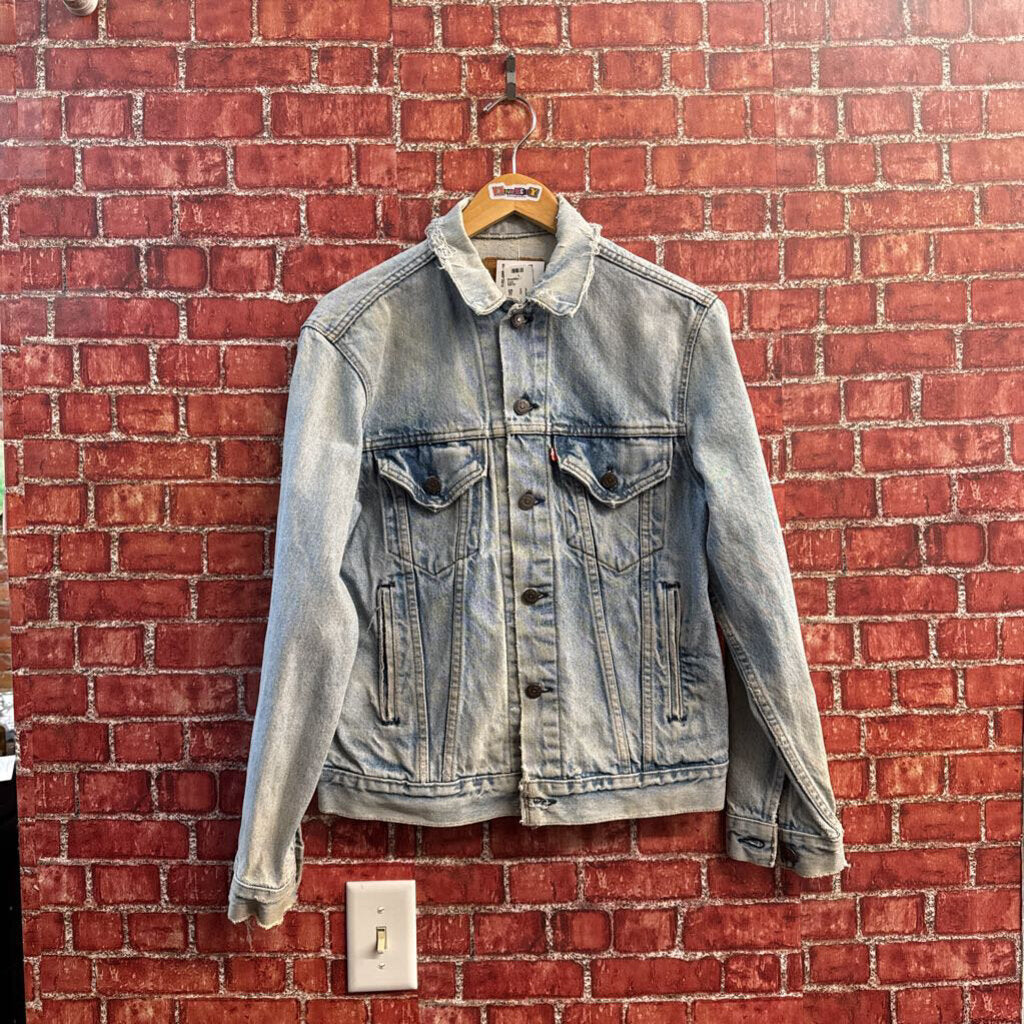 Vintage Levis 80s Blue Faded Denim Jacket Size S