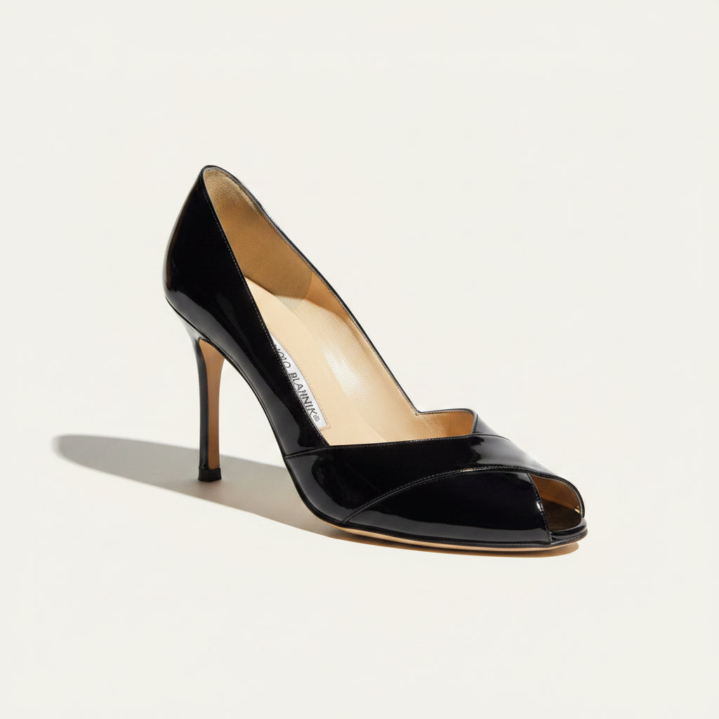 Manolo Blahnik Black Patent Leather Pumps Size 38.5