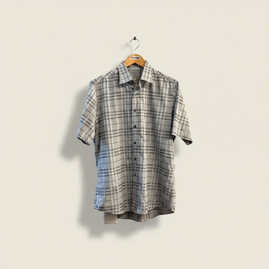 Burberry Short Sleeve Button Up Plaid Grey Men’s Size L