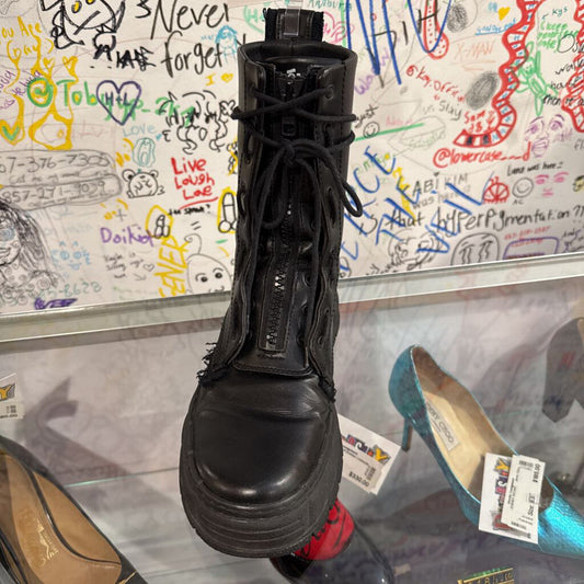 Viron Vegan Apple Leather Boots Combat Black Size 38 *Has Box*