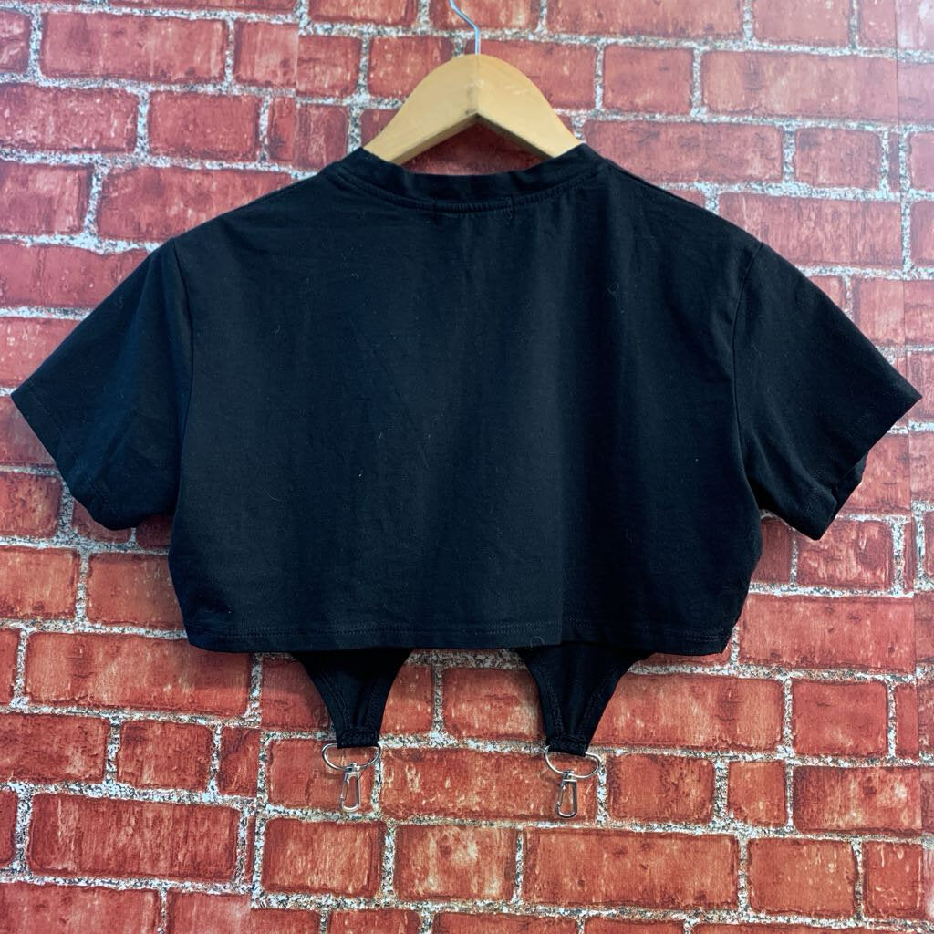 Abdika Cropped Solid Black Buckle Top SS Size XS