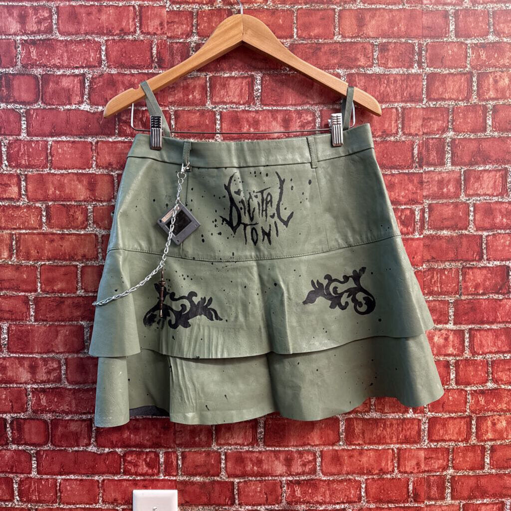 Digital Toni Green Tiered Mini Skirt Tank Set Size L