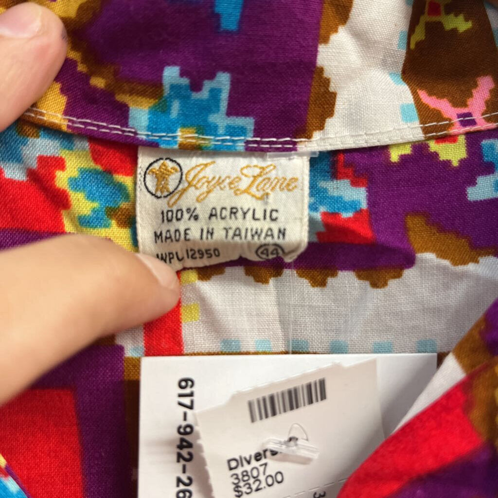Joyce Lane Pixelated Floral Print Button Up Red/Purple/Multi Size 44