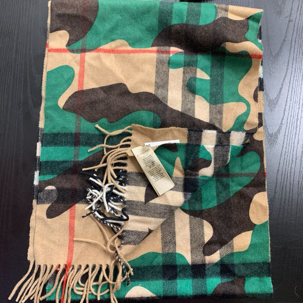 Burberry cashmere camo plaid scarf detail view