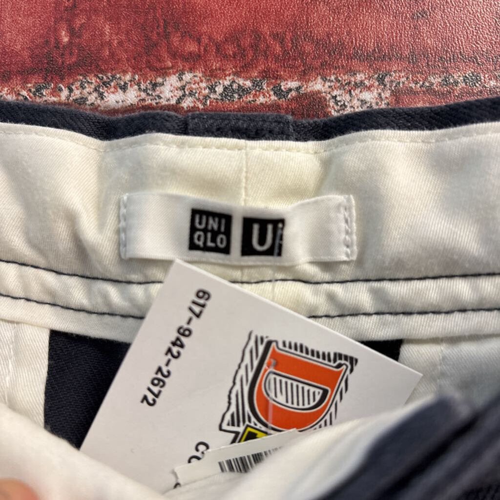 Uniqlo Chino Pants Dark Grey Men’s Size 29