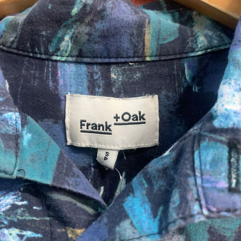 Frank + Oak Black and White Character Abstract Pattern Men’s Size S
