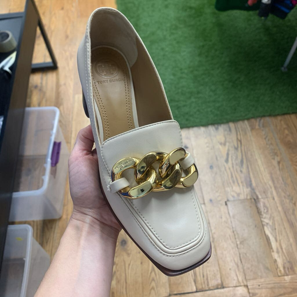 Tory Burch Leather Loafer Heels Block Heel Chain Detail Creme/Brown/Gold Size 6L