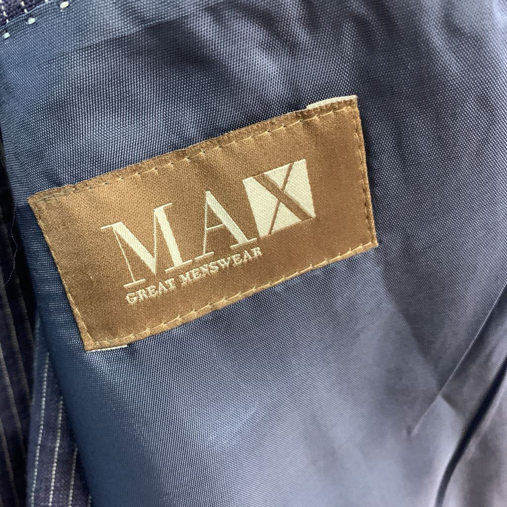 Max Clothing Blue Pinstripe Blazer Men’s Size 48