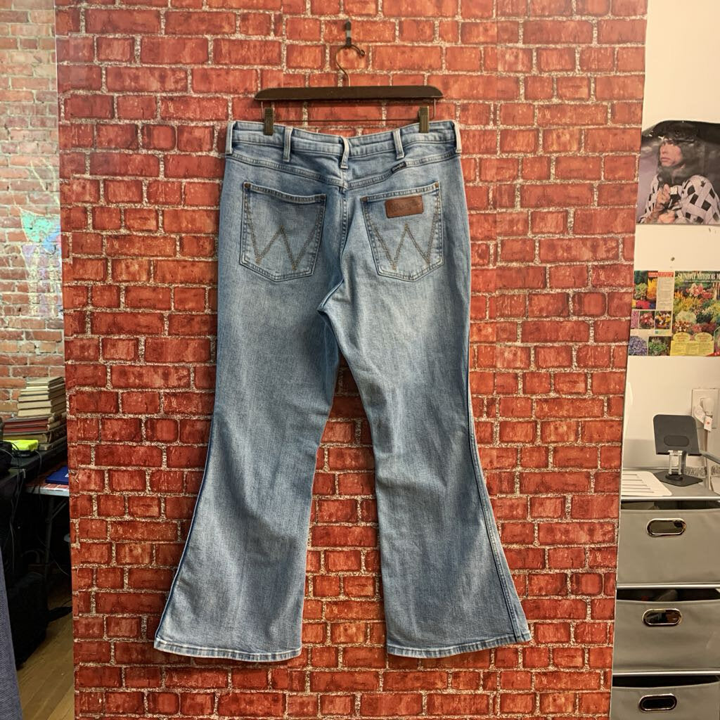 Wrangler Retro Jeans Boot Cut Blue Men’s Size 32x30