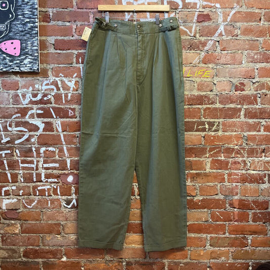 Eddie Bauer Slacks Green Size 18