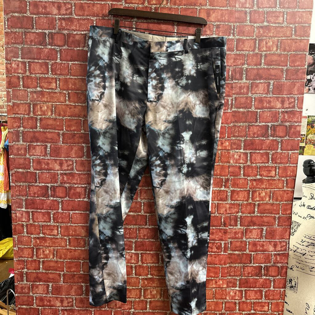 NWT INC Tapered Printed Pant Multi Color Size 38x32