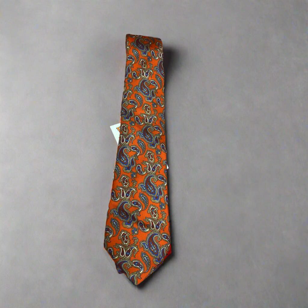 Boliani Paisley Tie Red