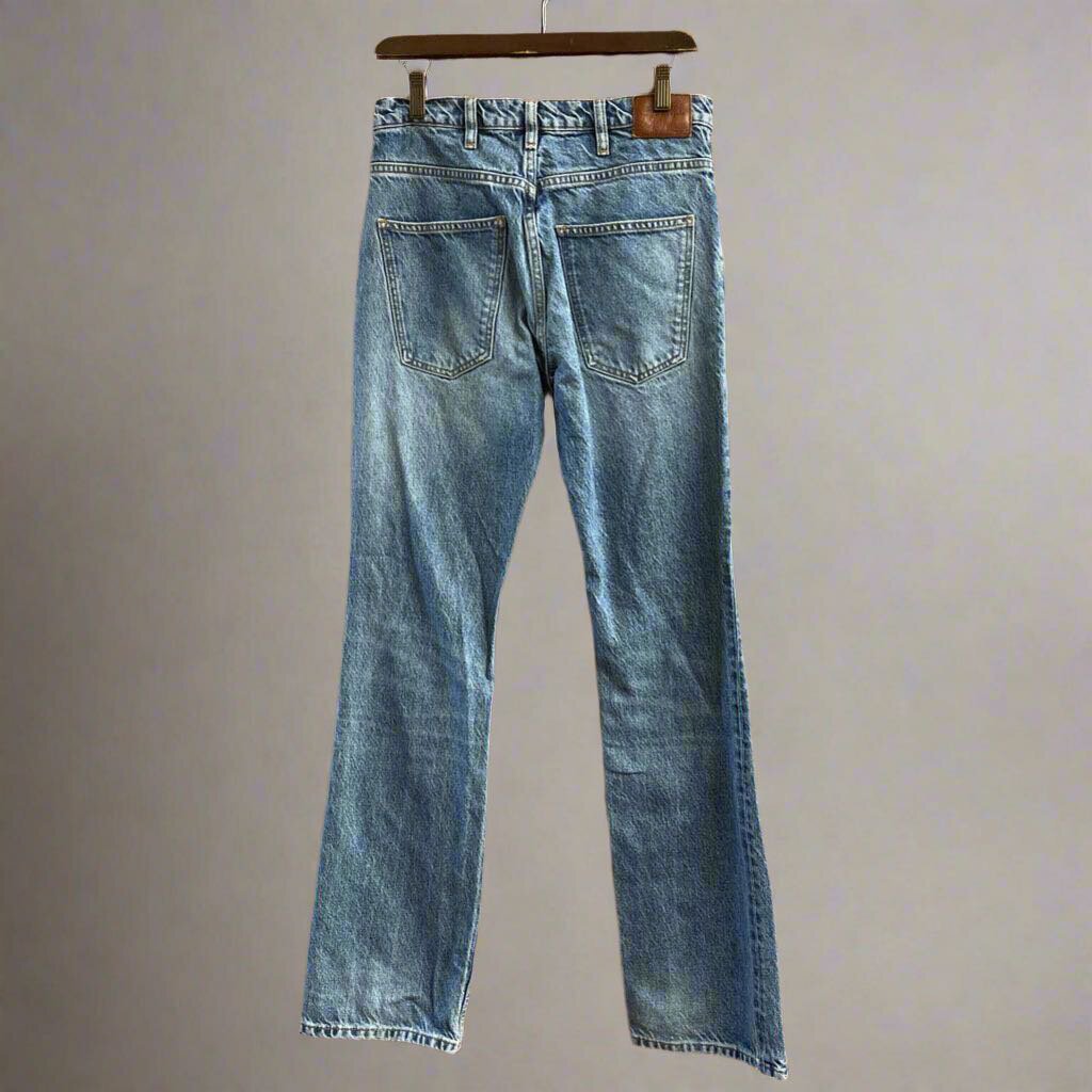 Zara "The Vintage Flare" Jeans Size 6