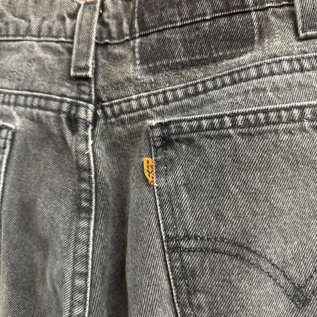 Levi's Ripped Vintage Orange Tab Jeans Size 30