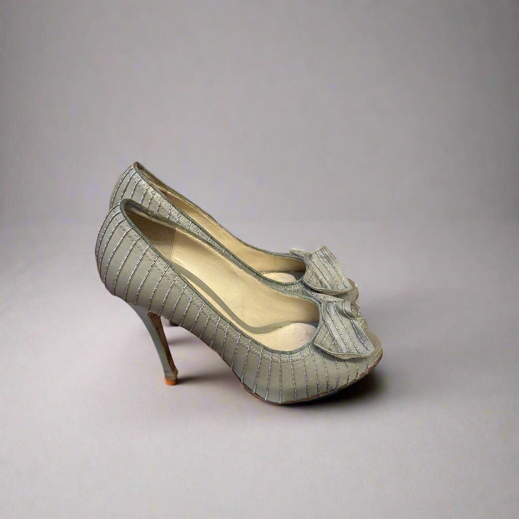 LAMB Leather Heels Grey Size 7L