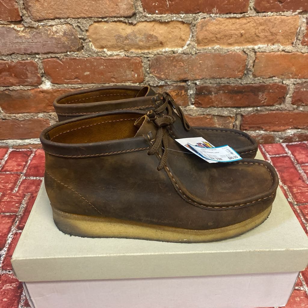 Clarks Wallabees Chukka Boots Brown Leather Size 9.5M