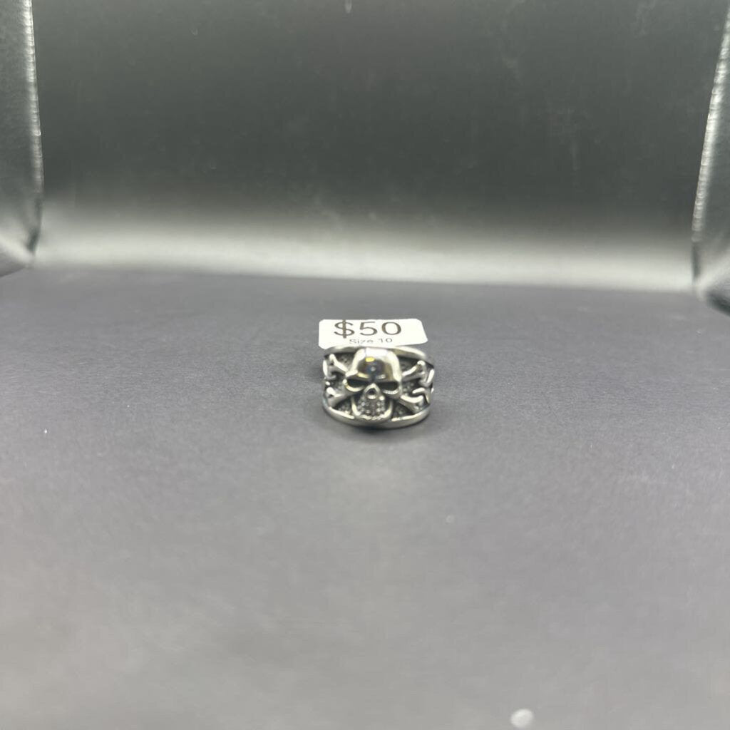 925 Sterling Silver -	Skull Ring - Size 10