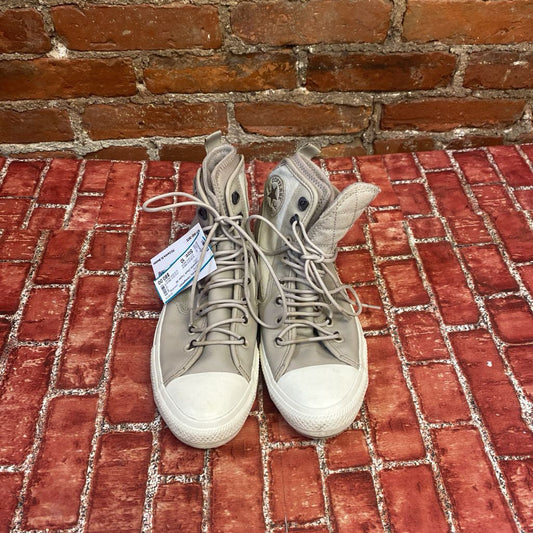 Converse Chuck Taylor All Terrain High Top Beige Size 10