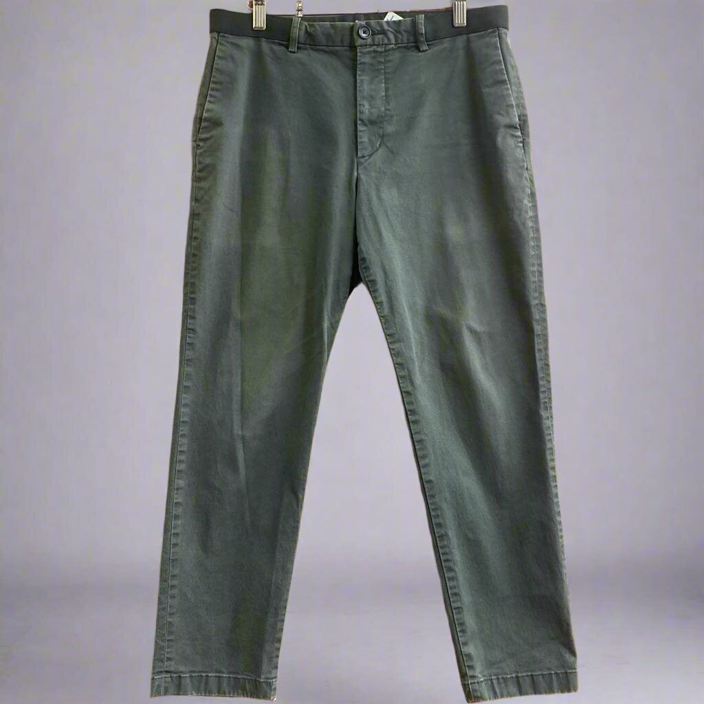 Uniqlo Stretch Waist Pants Size Medium