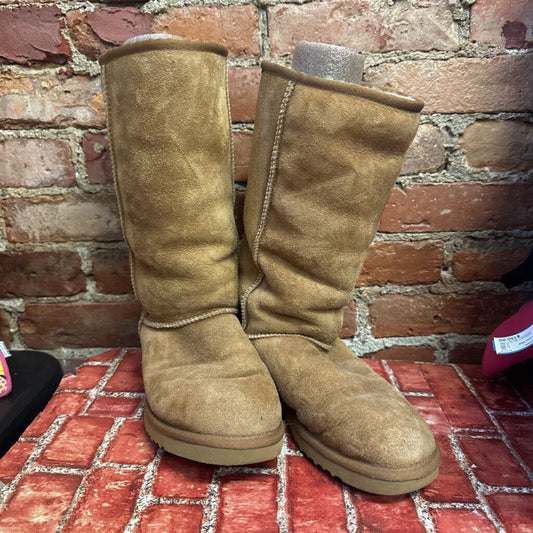 Ugg Tall sheepskin Boots Tan Size 8L