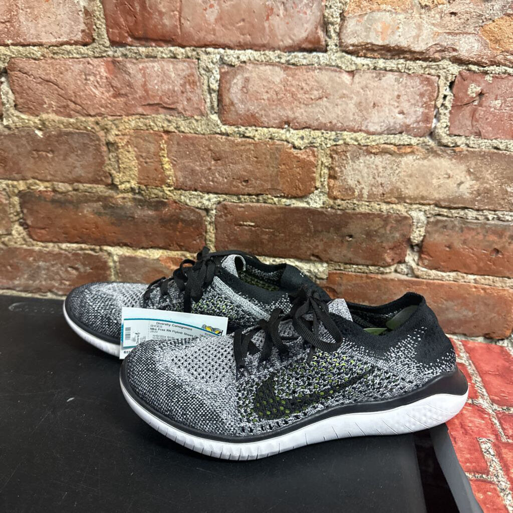 Nike Free RN Flyknit Shoes Grey Size 6.5