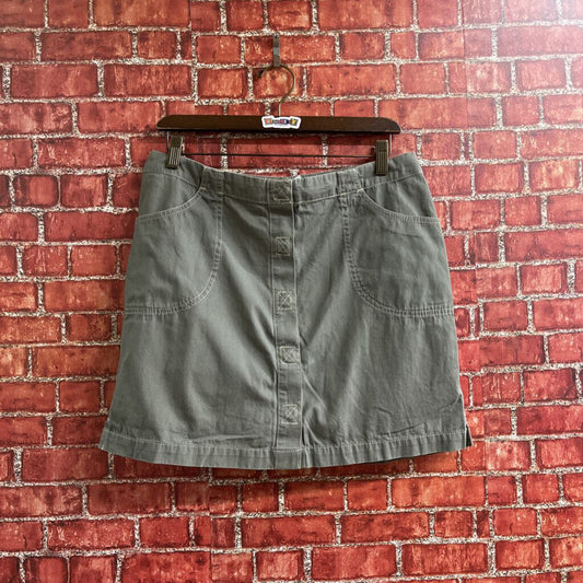 IE Relaxed Mini Skirt Green Size 12