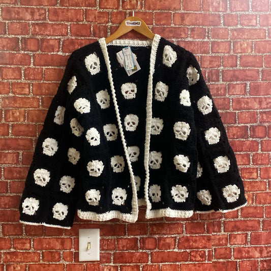 Custom Skull Knit Cardigan B/W S/M