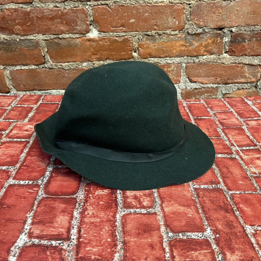 VTG LL Bean Wool Hat Made in England