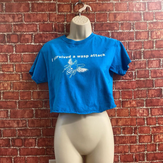 I Survived A Wasp Attack Crop Tee Size M Blue