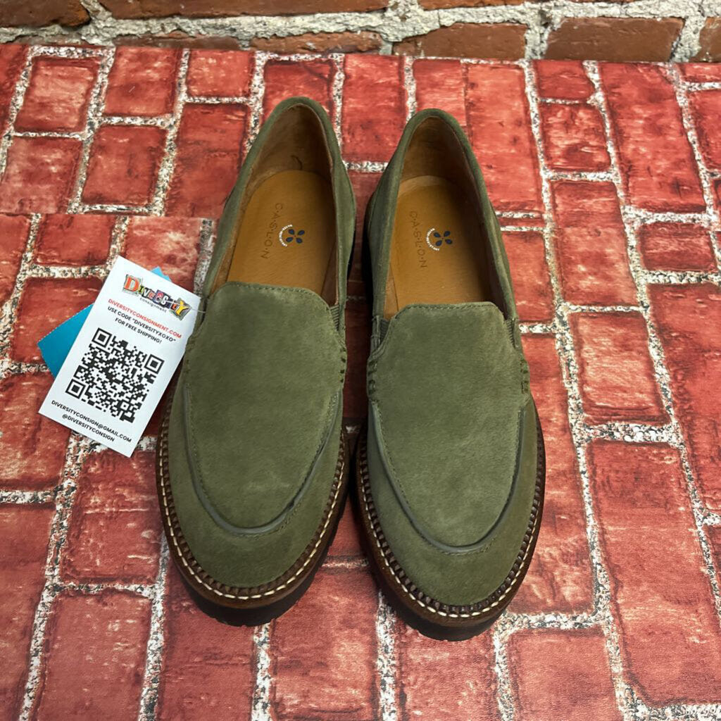 Caslon Platform Loafers Size 5.5L Green Suede