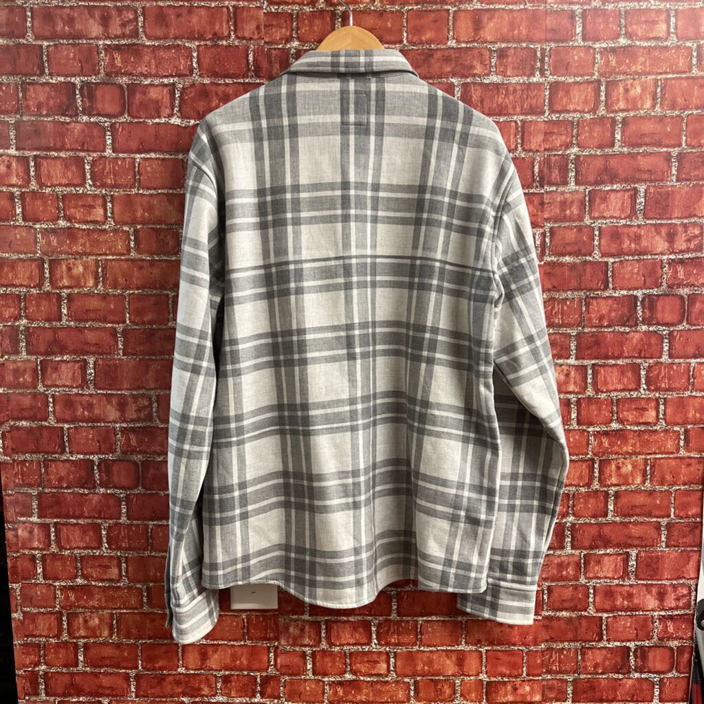 Vouri flannel Lined Button Up Size Large