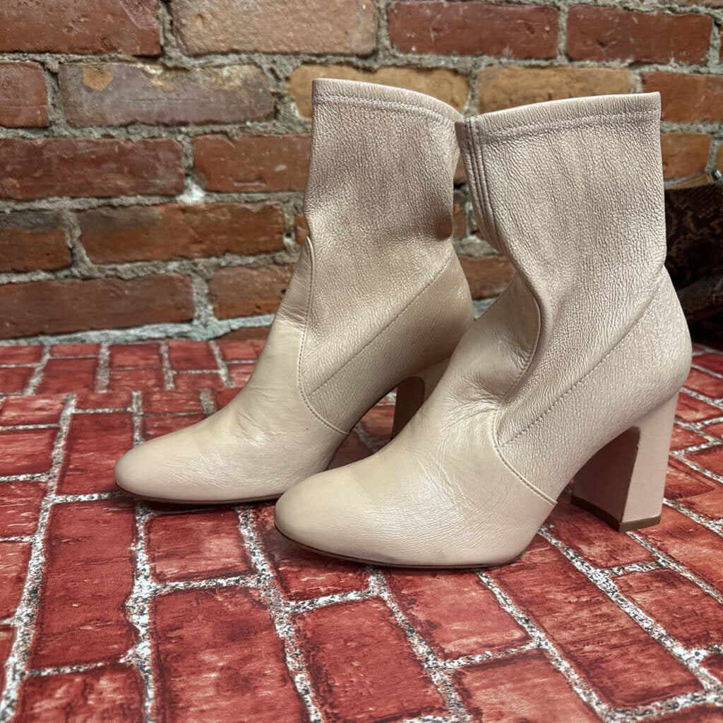 Stuart Weitzman Margot 95 Stretch Sock Ankle Boots Cream Size 7L