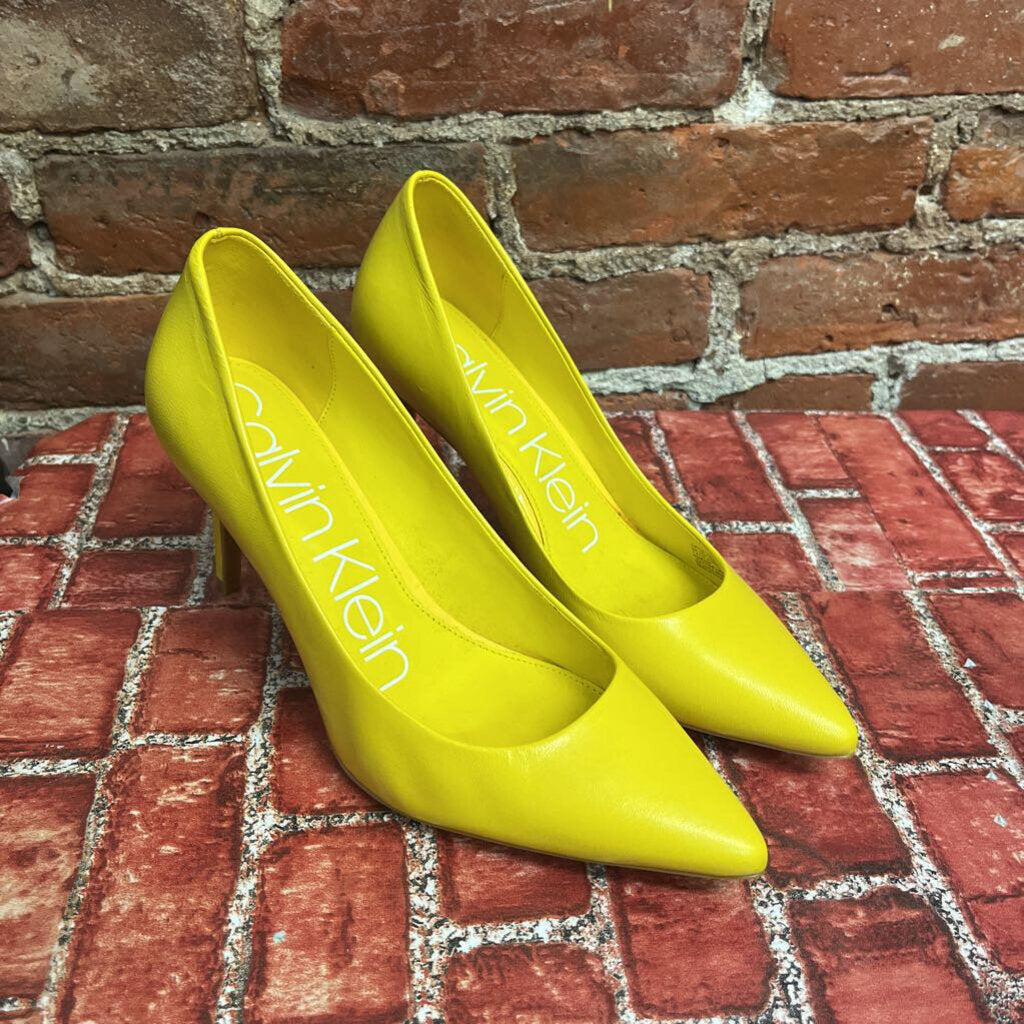 Calvin Klein Rizzo Nappa Yellow Heels Size 7.5L