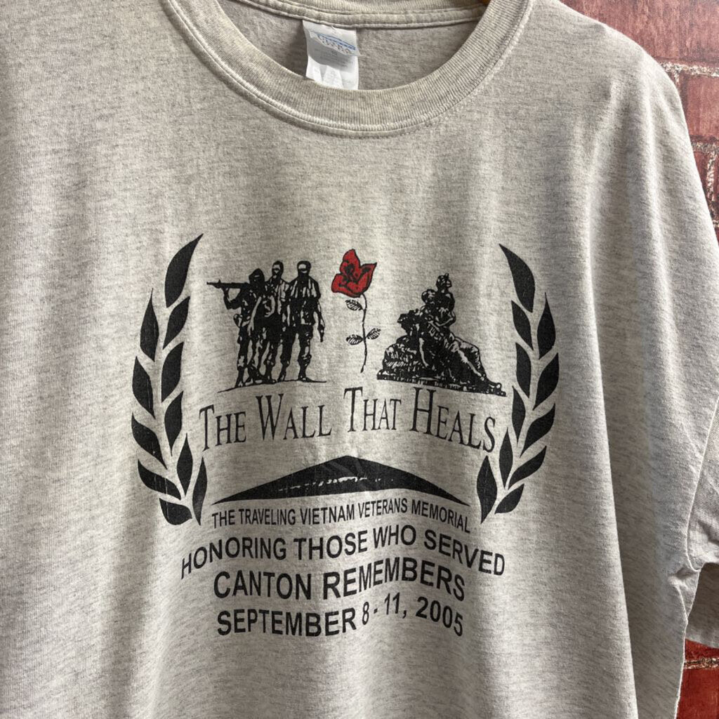 The Wall That Heals Veteran Tee Size XL