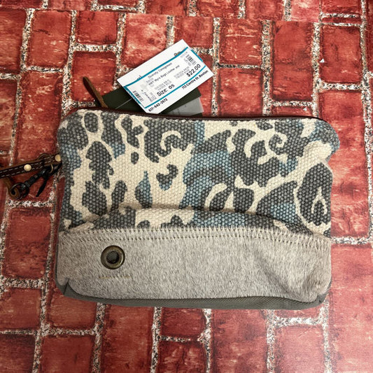 NWT Myra Bags Leather and Abstract Wristlet Grey