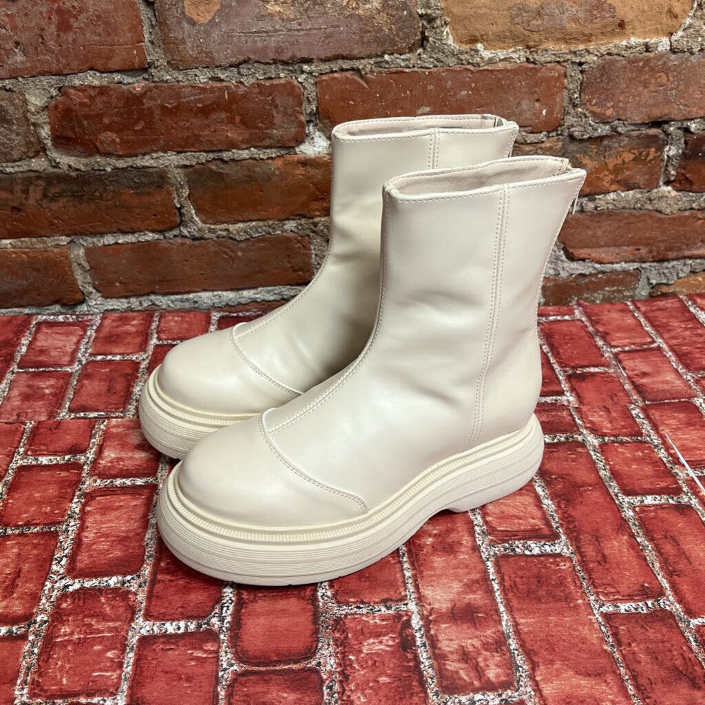 Svegan Platform Boots White Size 37 (7L)