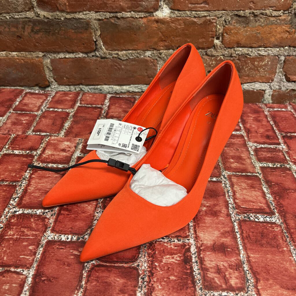 New Zara Orange Pumps Heels Size 37 (7L) NWT