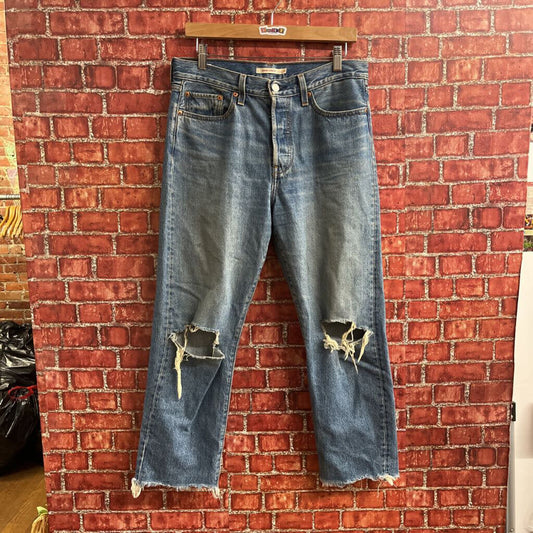 Levis Wedgie Straight Jeans Size 29