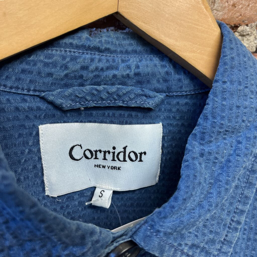 Corridor Textured Button Down Blue S