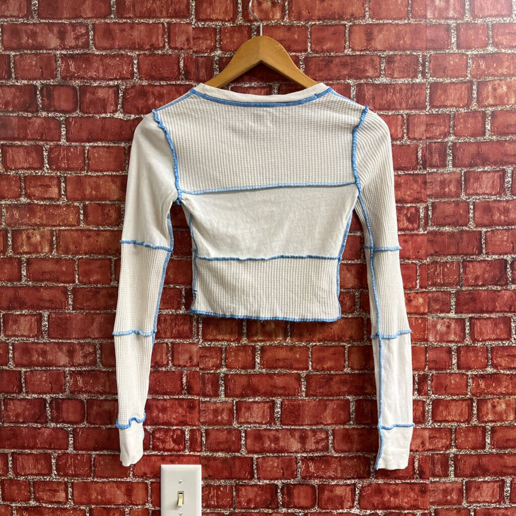 BDG Long Sleeve Cropped Thermal Top Size XS