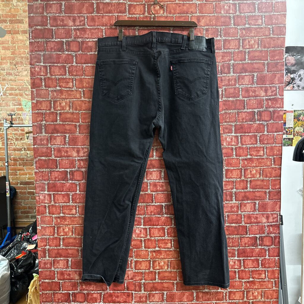 Levis 505 Black Relaxed Jeans Size 42