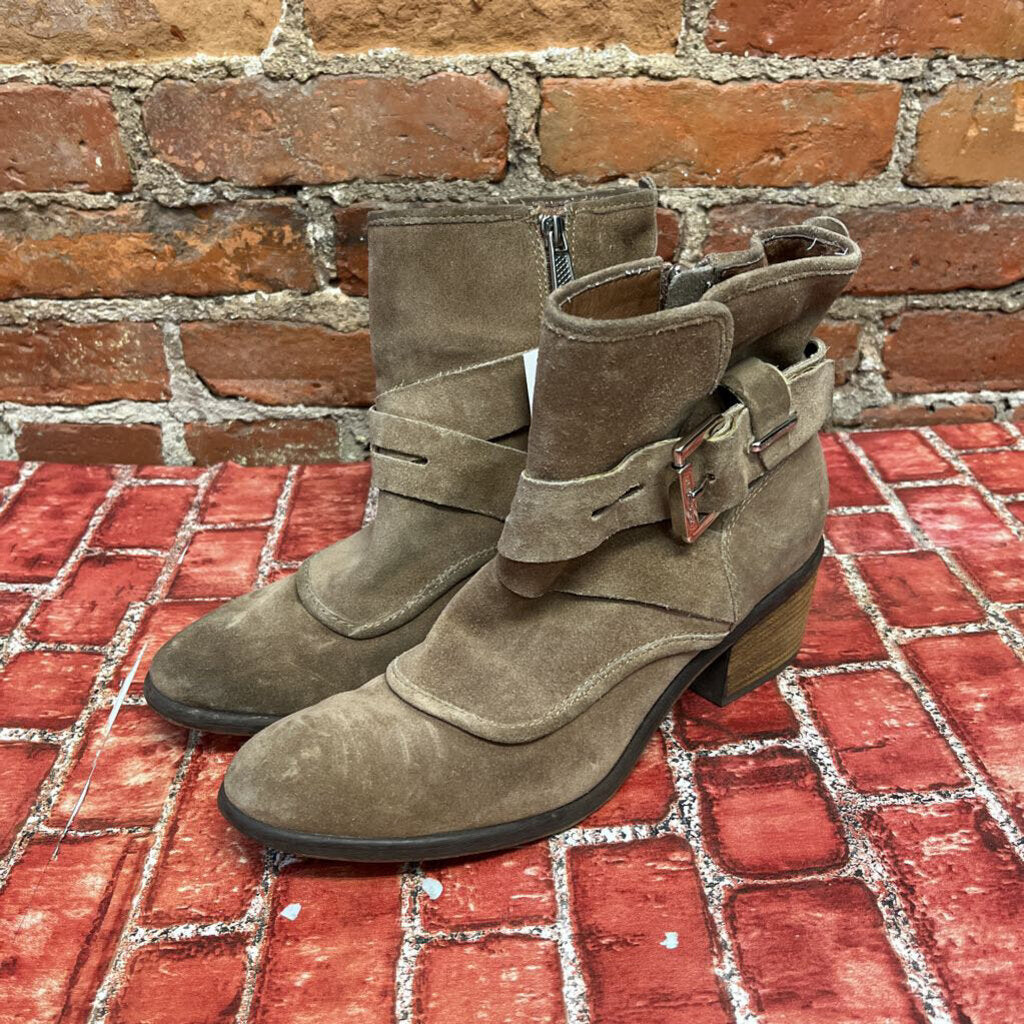 Donald Pliner Diem Suede Ankle Boots Brown Size 8L