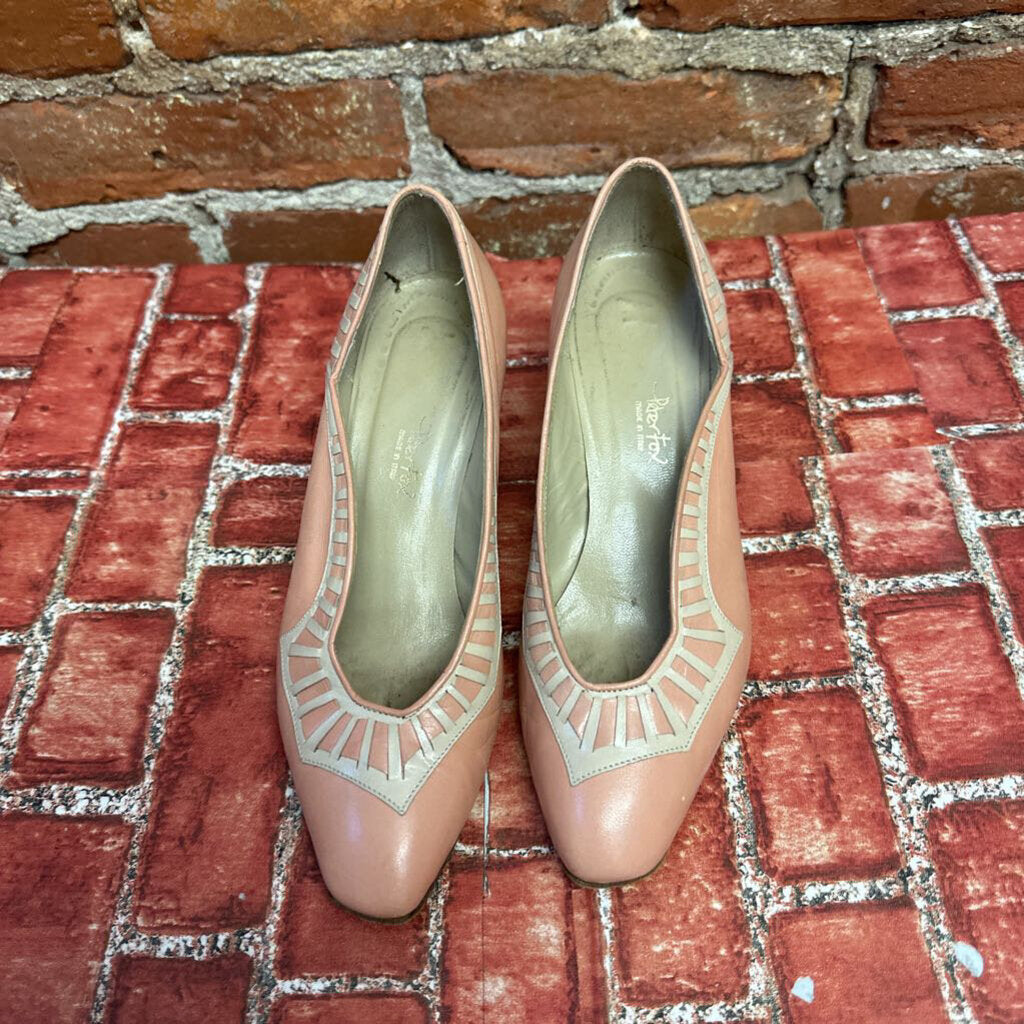 Vintage 70s Peter Fox leather heels Pink White Size 7L