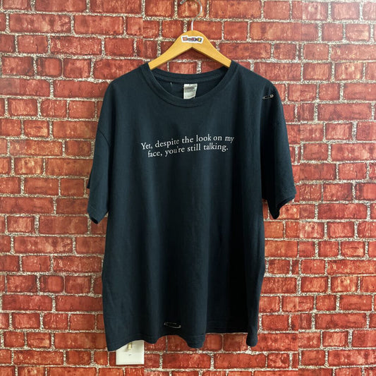 Yet Despite the look tee black Size L