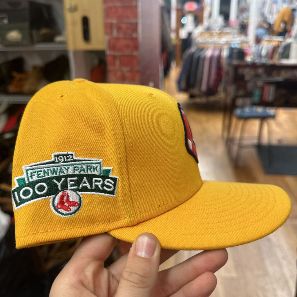 New Era 100 Years Fenway Park Boston Red Sox Fitted Yellow Size 7 5/8