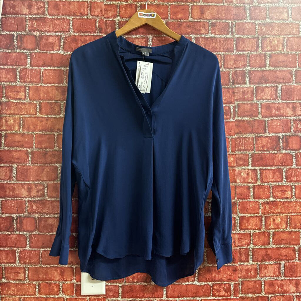 Vince. 100% Silk Blue Top Size Medium